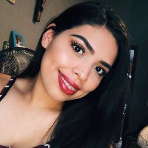 Meet your Posher, Miriam